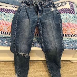 american eagle jeans ripped wide leg with fray bottom